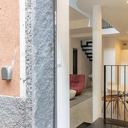 Moderno Loft A Due Passi Dal Lago * تورنو